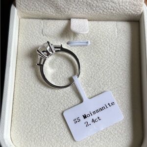 Sterling Silver Moissanite Ring